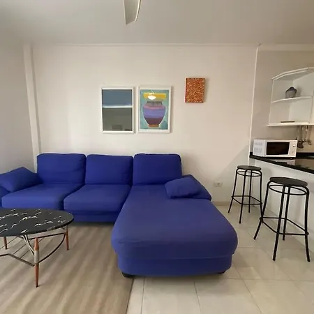 Cozy * サンタクルスデテネリフェ